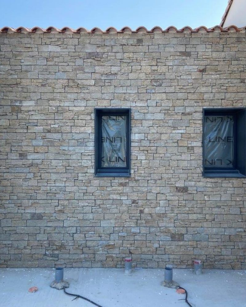 Réalisation par Eric Guillet, ravalement de façade et enduit à Aizenay