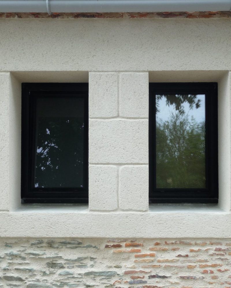 Réalisation par Eric Guillet, ravalement de façade et enduit à Aizenay