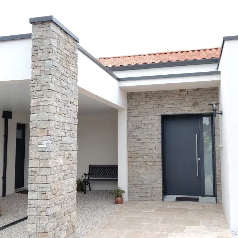 Réalisation par Eric Guillet, ravalement de façade et enduit à Aizenay