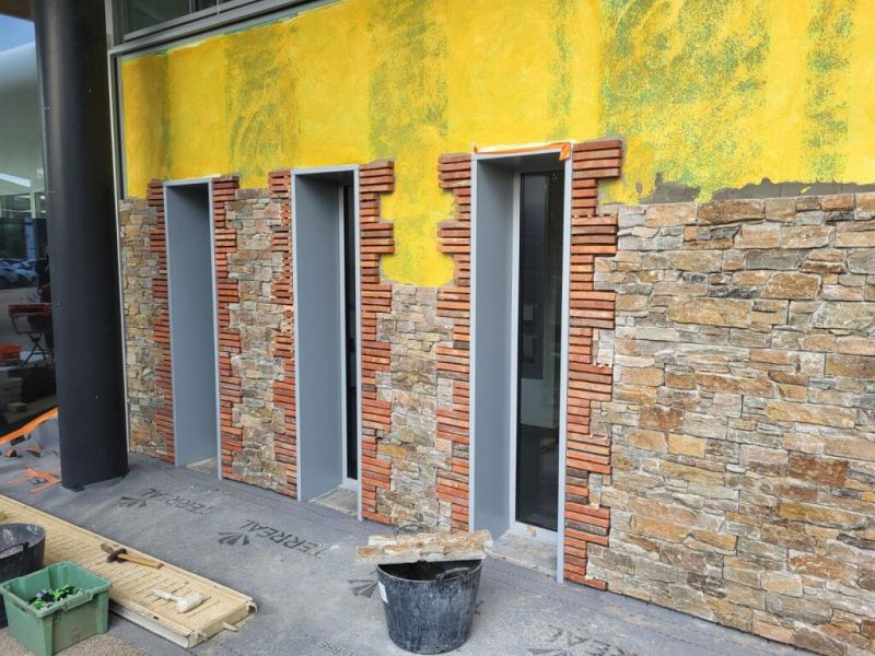 Réalisation par Eric Guillet, ravalement de façade et enduit à Aizenay